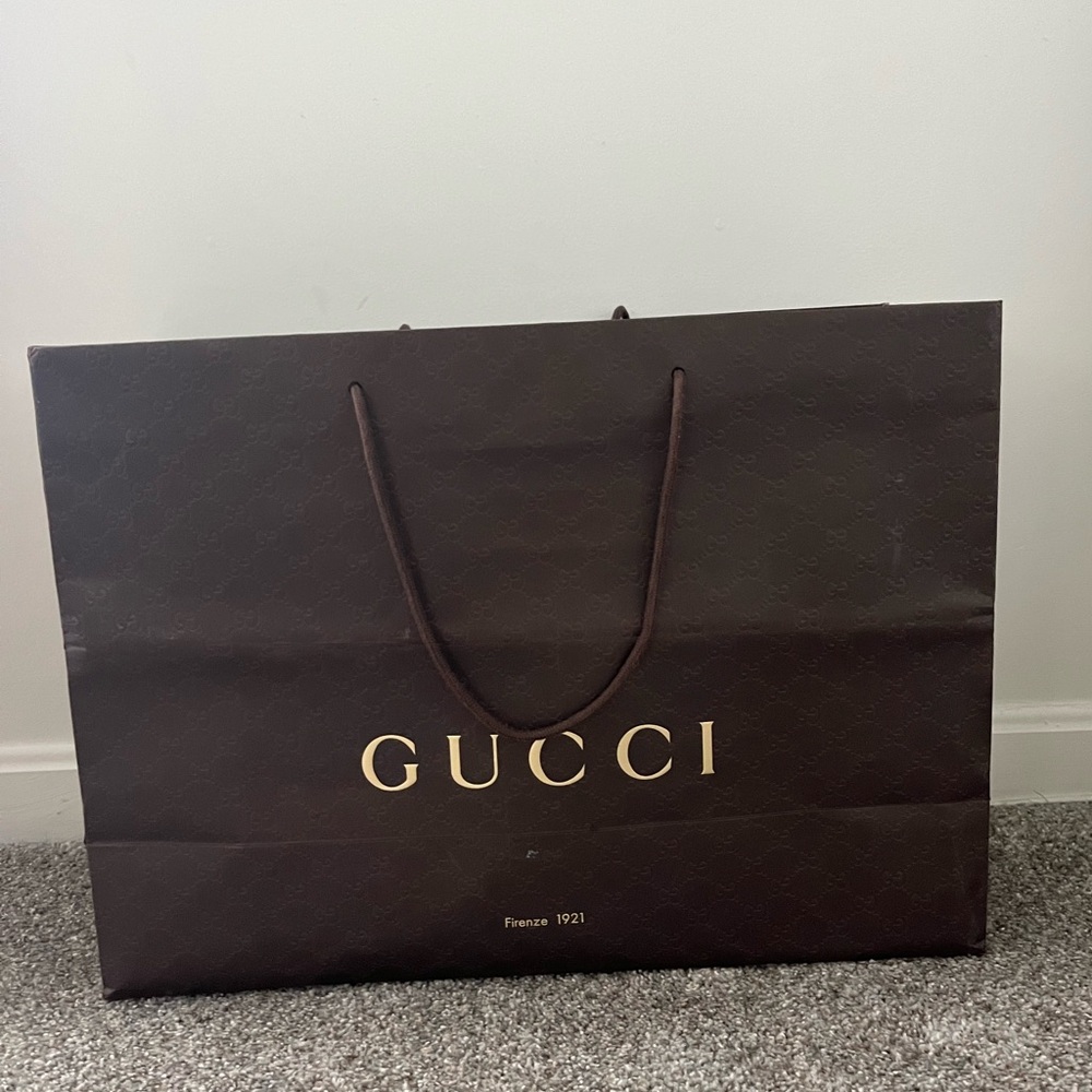 Authentic Gucci Shopping Bag
